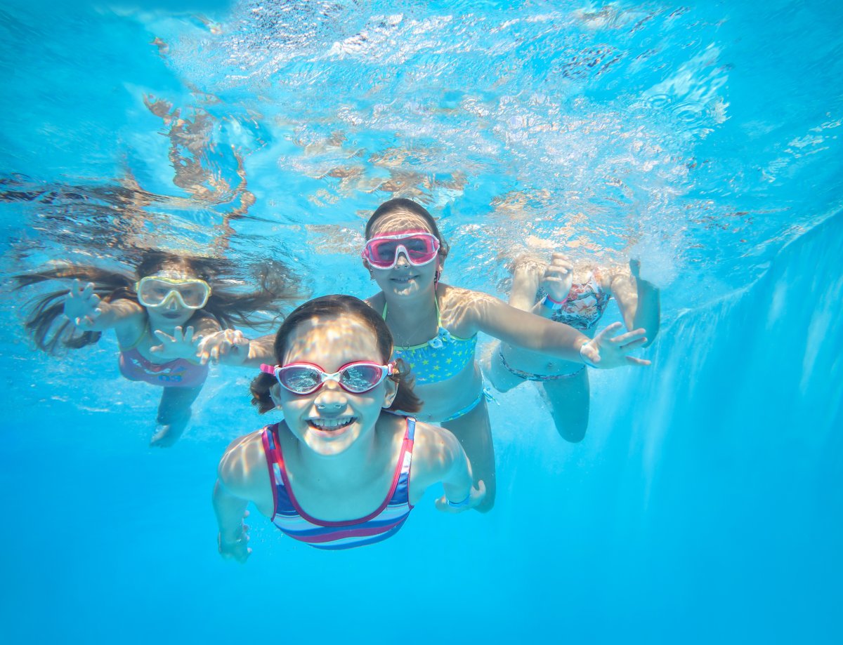 Childrens swimming lessons in Byron Bay focusing on confidence and safety