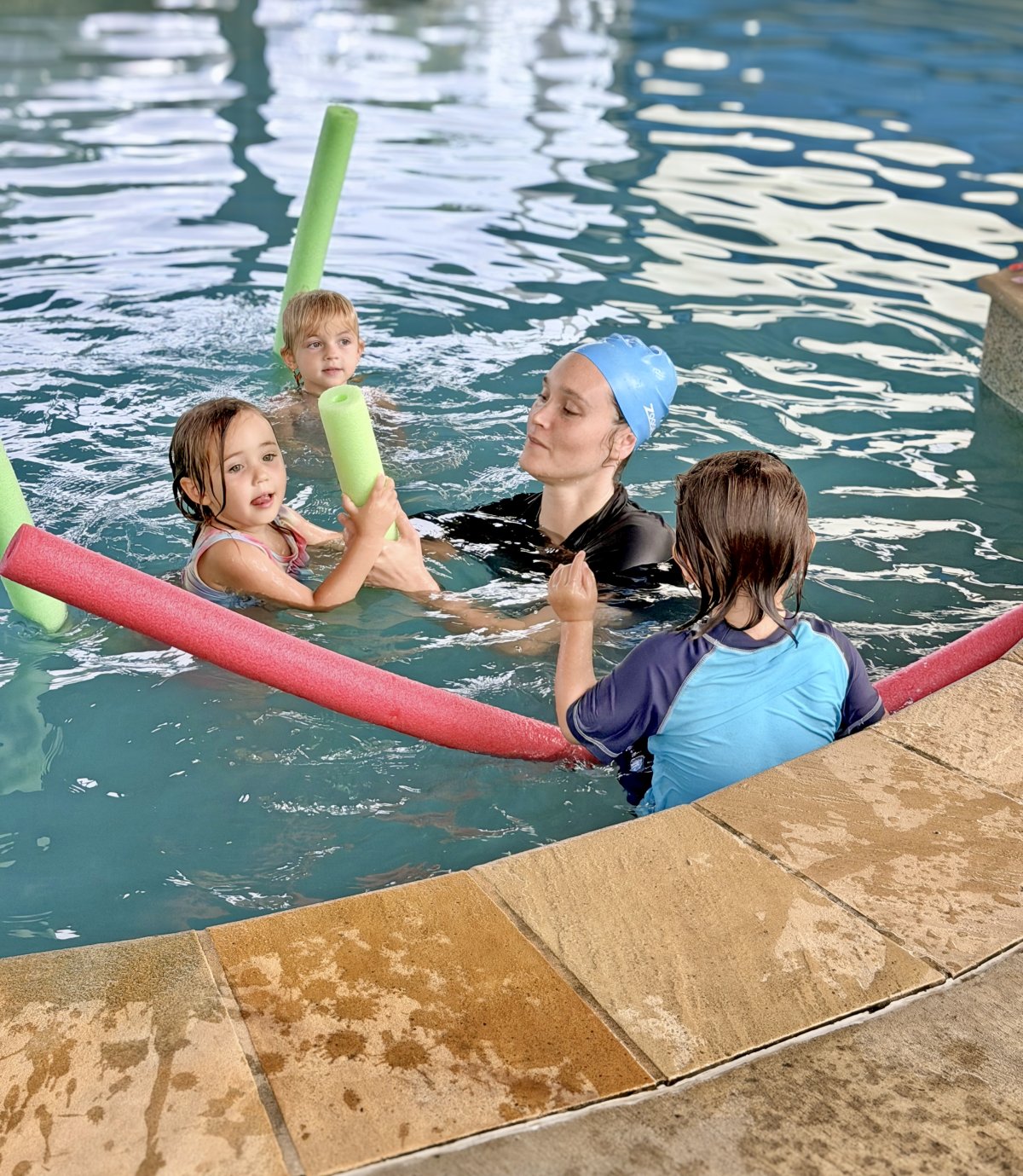 Local swim school in Byron Bay offering weekly programs